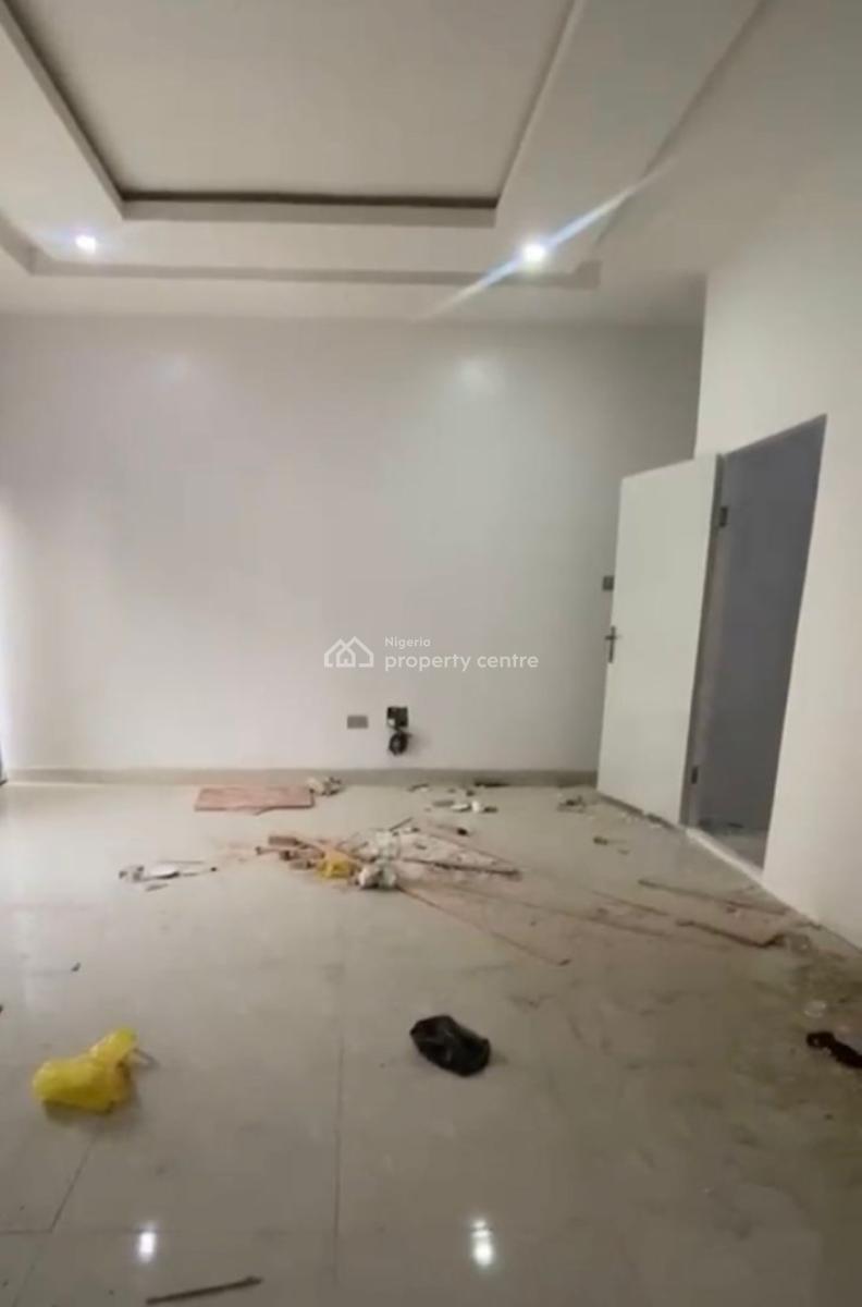 Luxury Big Room and Parlor with a Proper Seperate Kitchen, Chevron, Lekki, Lagos, Mini Flat (room and Parlour) for Rent
