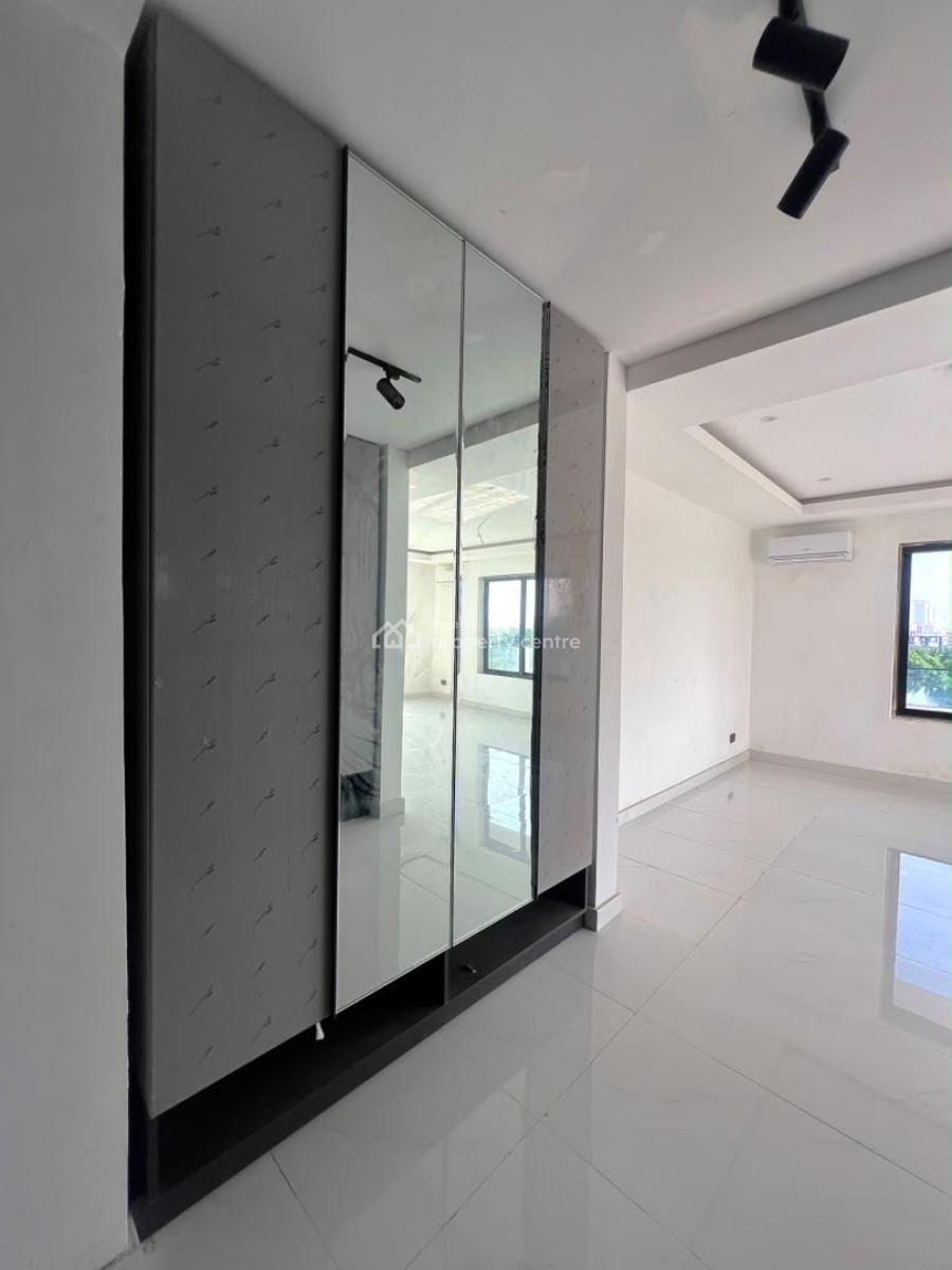 Grand 4-bedroom Maisonette + Rooftop Terrace, Pool & Premium Amenities, Old Ikoyi, Ikoyi, Lagos, Flat / Apartment for Rent