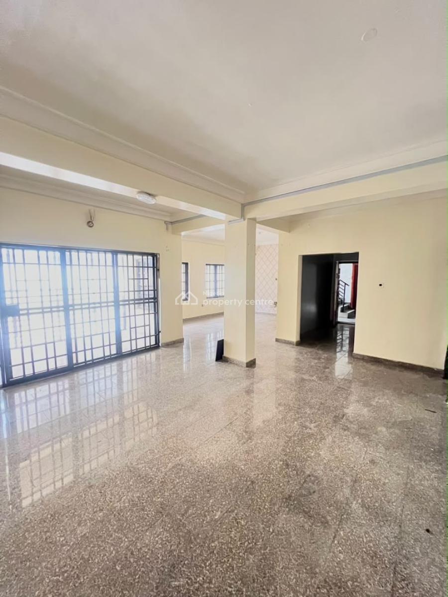 Spacious 3-bedroom Apartment with Bq, Old Ikoyi, Ikoyi, Lagos, Flat / Apartment for Rent