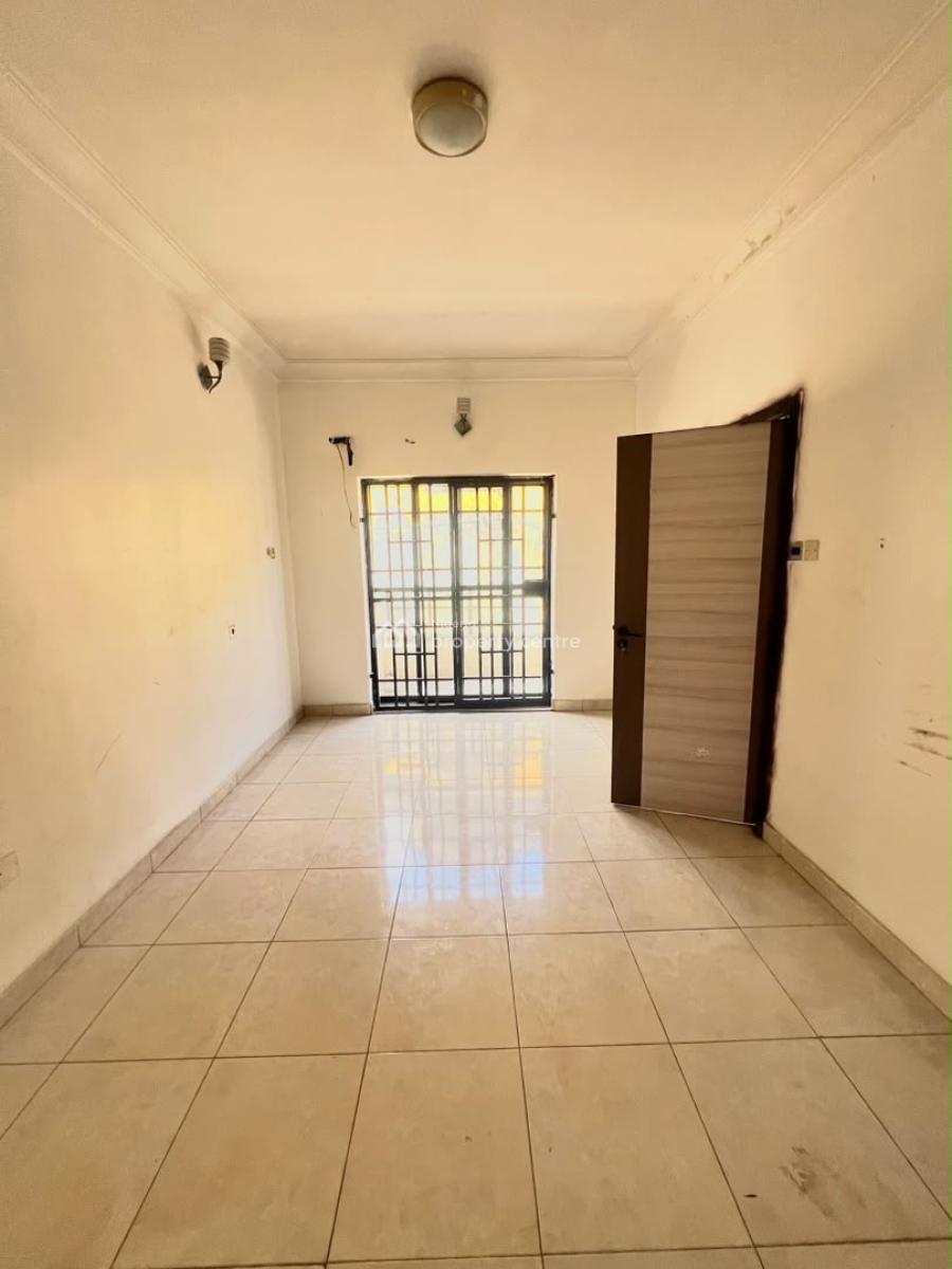 Spacious 3-bedroom Apartment with Bq, Old Ikoyi, Ikoyi, Lagos, Flat / Apartment for Rent