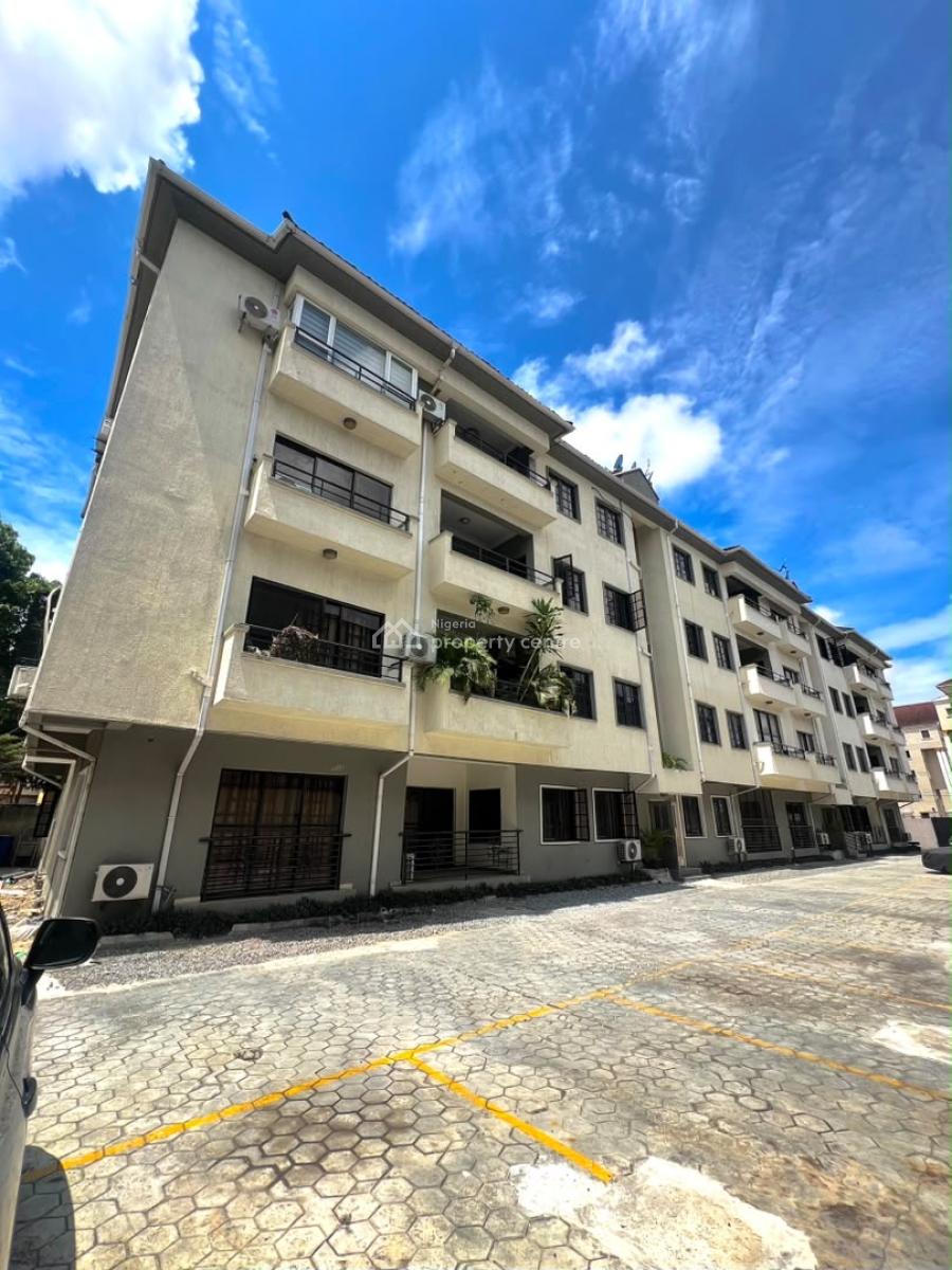Spacious 3-bedroom Apartment with Bq, Old Ikoyi, Ikoyi, Lagos, Flat / Apartment for Rent