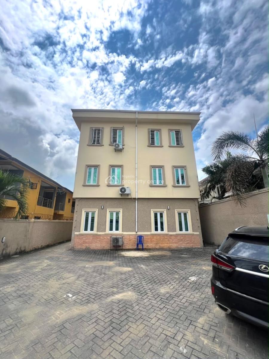 Prestigious 3-bedroom Apartment with Bq, Old Ikoyi, Ikoyi, Lagos, Flat / Apartment for Sale