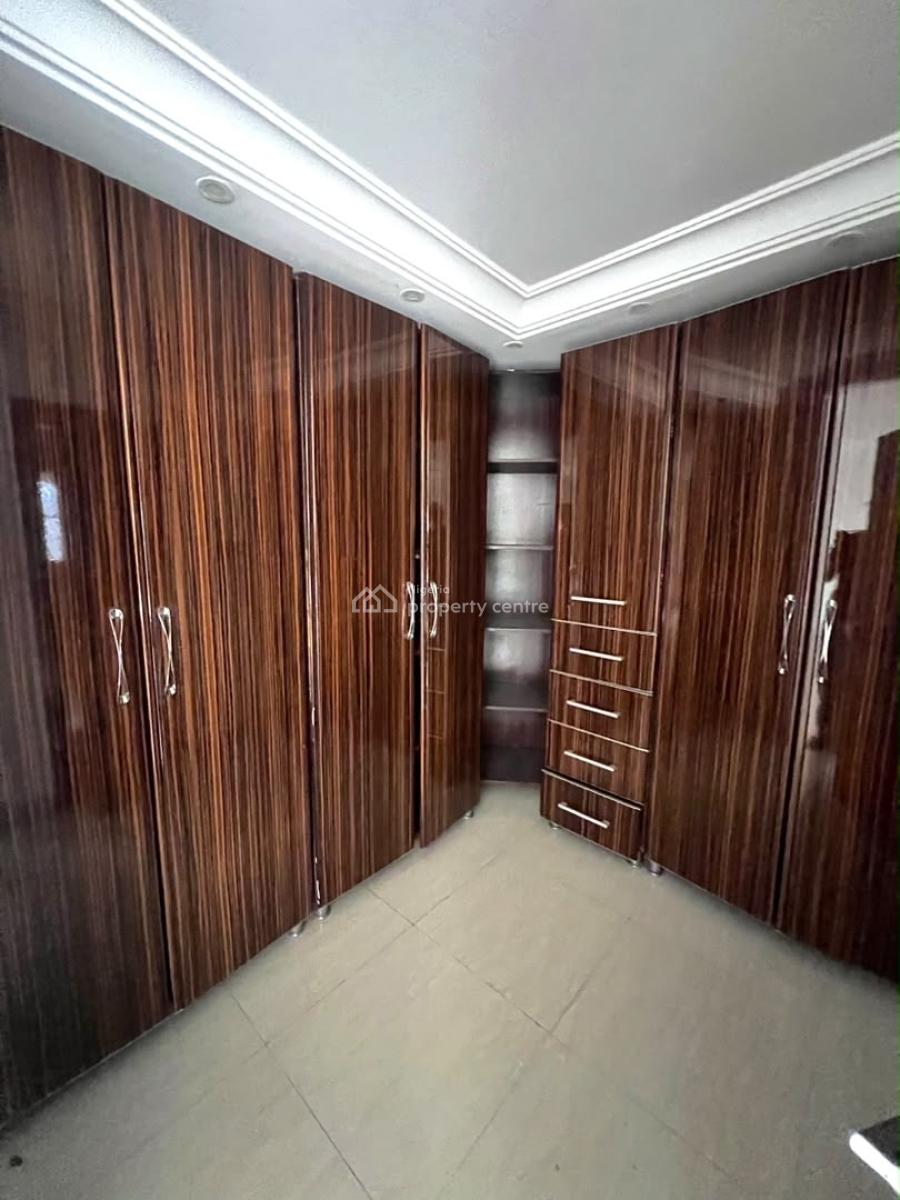 Elegant 4-bedroom Terrace with Bq & Swimming Pool, Banana Island, Ikoyi, Lagos, Terraced Duplex for Rent