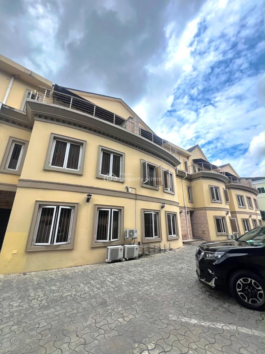 Elegant 4-bedroom Terrace with Bq & Swimming Pool, Banana Island, Ikoyi, Lagos, Terraced Duplex for Rent