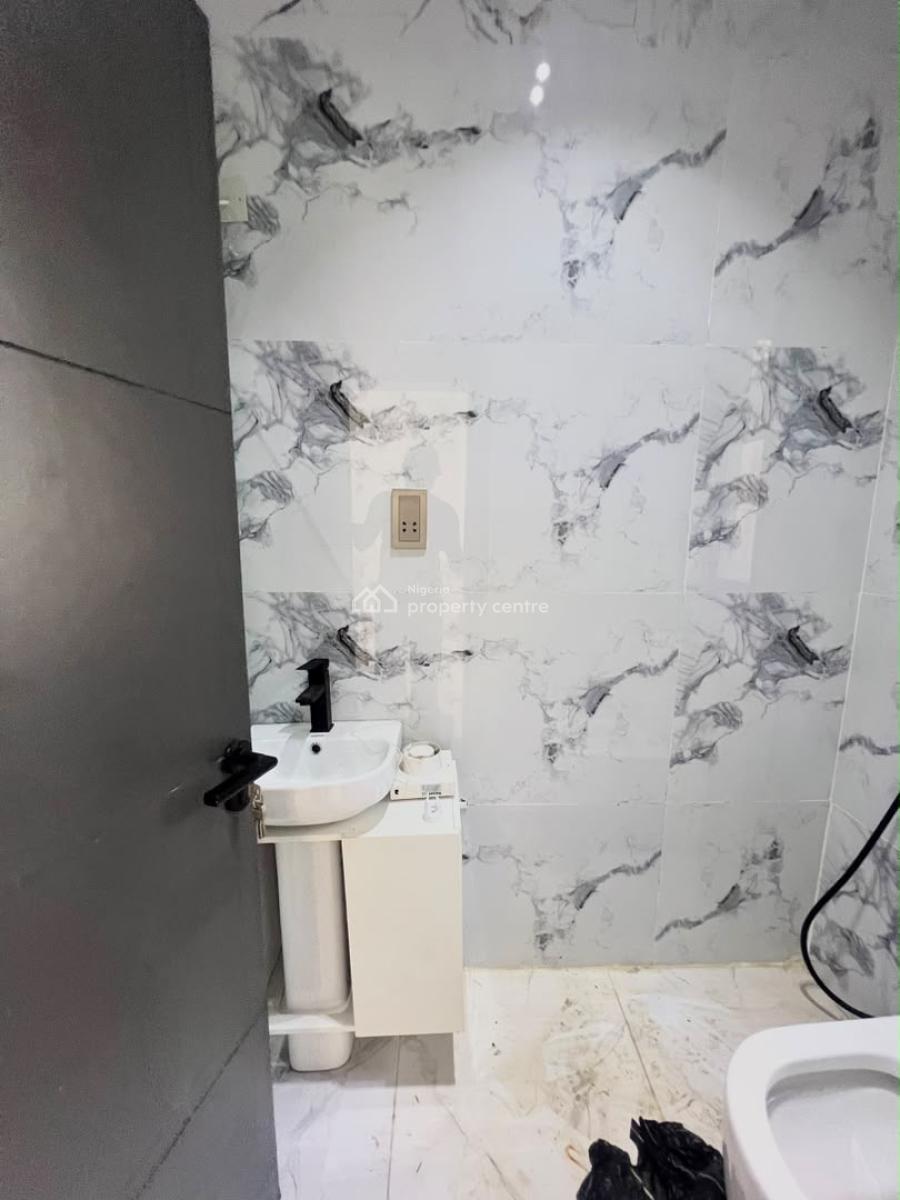 Upscale 2-bedroom Flat with Gym & Swimming Pool, Ikoyi, Lagos, Flat / Apartment for Sale