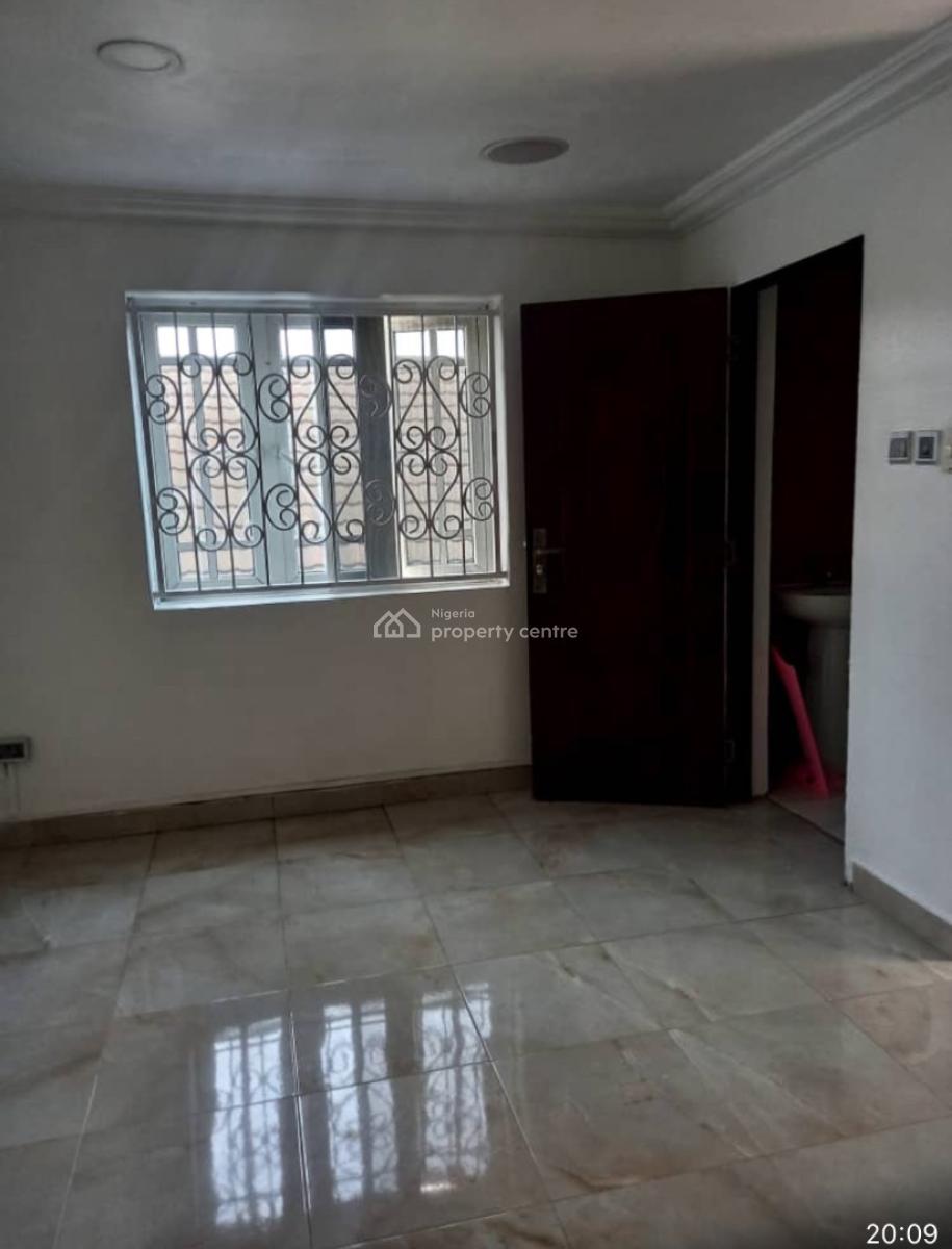 Nice 4 Bedroom Semi Detached 4 Bedroom Duplex in Oba Musa Estate, Oba Musa Agugi, Lekki, Lagos, Semi-detached Duplex for Sale