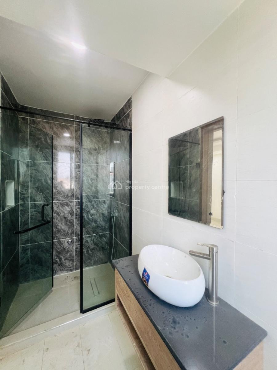 2 Bedroom Apartments with Elevator Access, By Meadow Hall School, Chisco Lekki, Ikate, Lekki, Lagos, Flat / Apartment for Sale