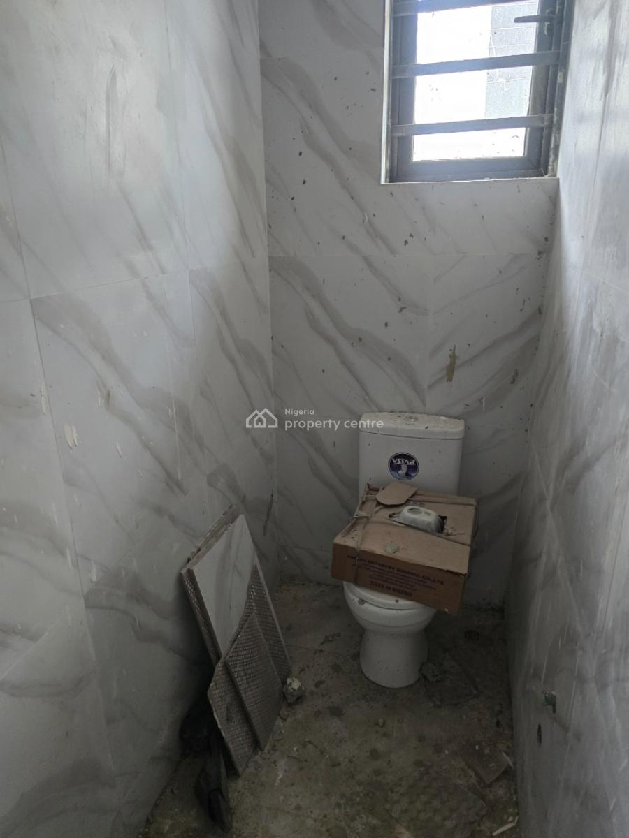 First Floor  Unit 3: 234sqm * Unit 4: 233sqm, Second Toll Gate Lekki Epe Expy, Lekki Phase 2, Lekki, Lagos, Shop for Rent