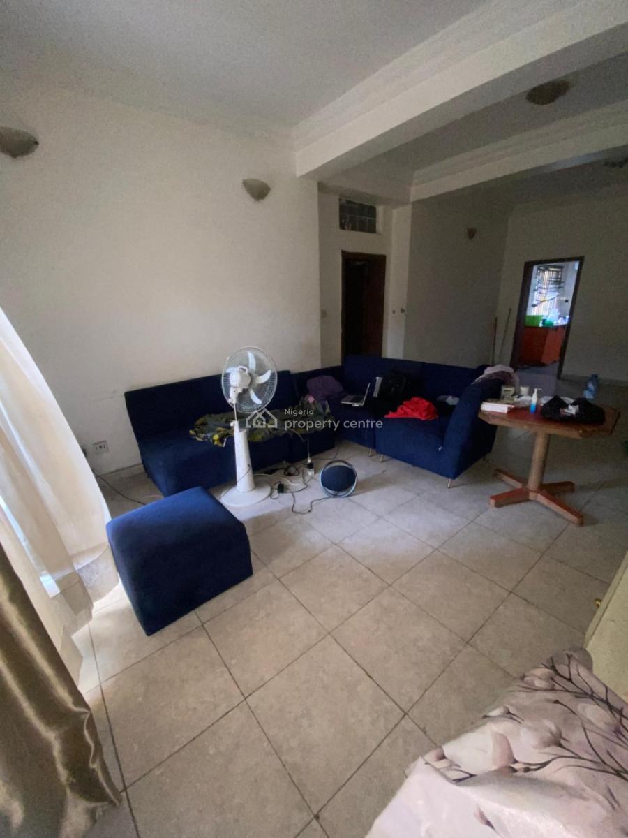Self Serviced Spacious 3bedroom Apartment (ground Floor), By Chicken Republic Agungi, Agungi, Lekki, Lagos, Flat / Apartment for Rent