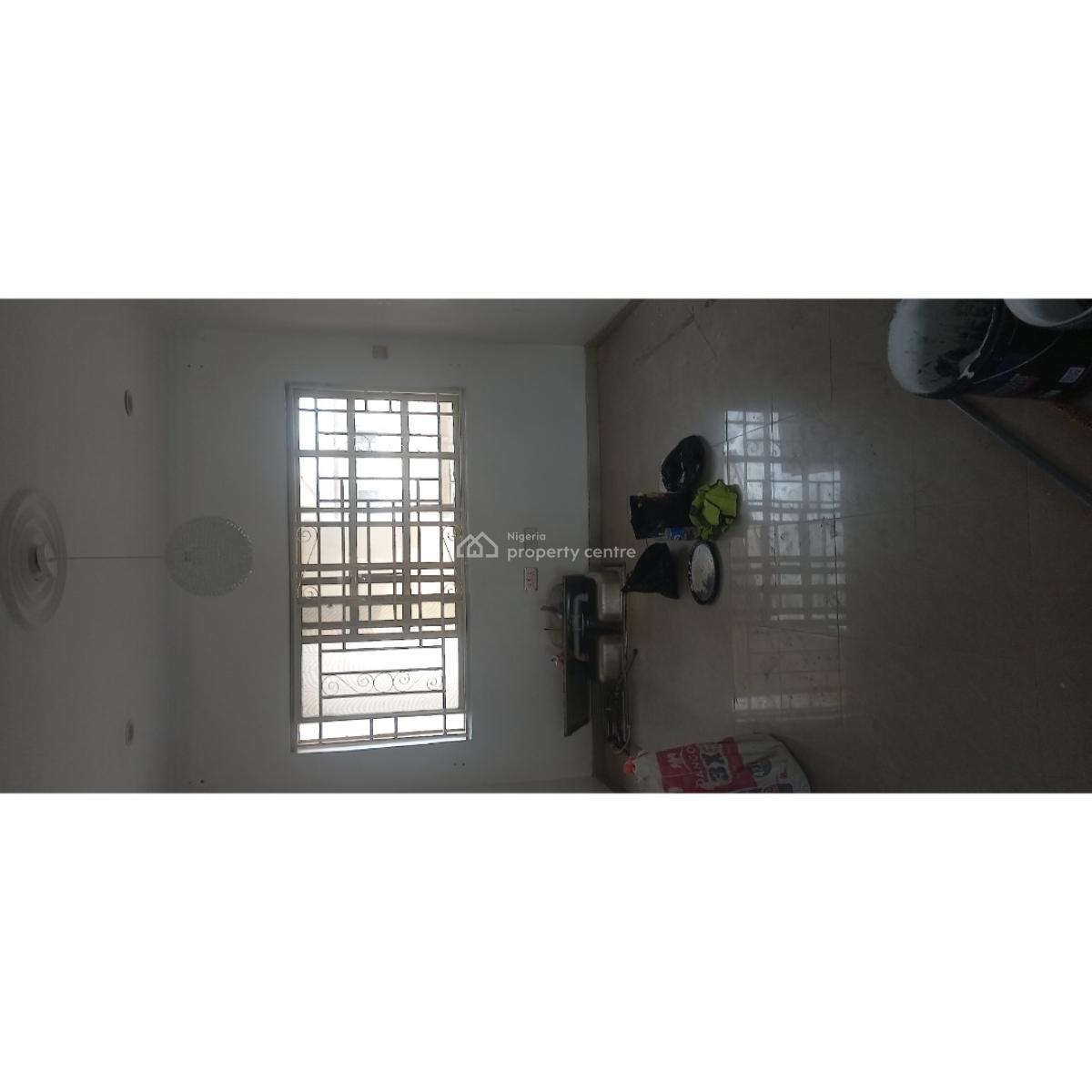 Newly Renovated 3 Bedroom Apartment Plus Bq, Femi Okunnu Housing Estate, Jakande, Lekki, Osapa, Lekki, Lagos, Flat / Apartment for Rent