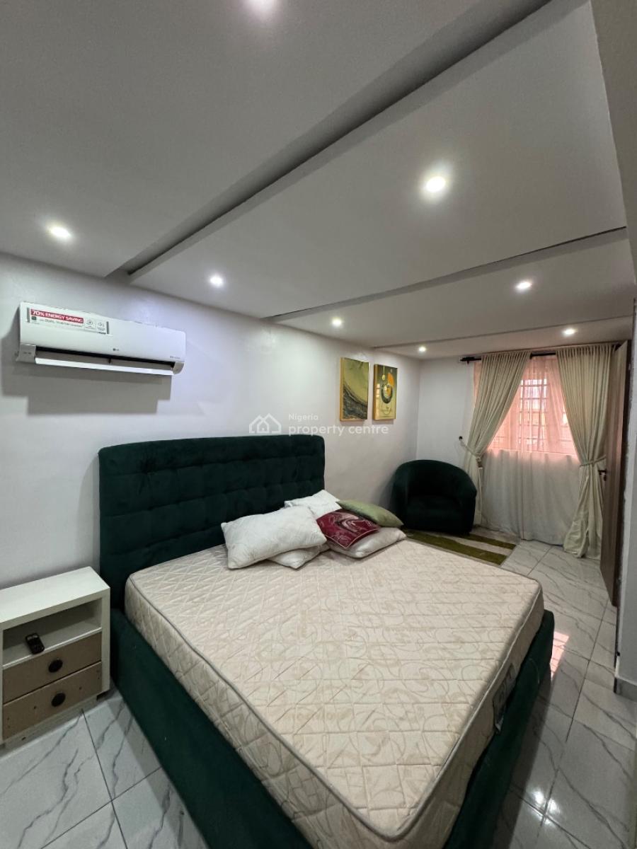 Furnished Self Contain Penthouse, By Friends Colony, Agungi, Lekki, Lagos, Self Contain (single Rooms) for Rent