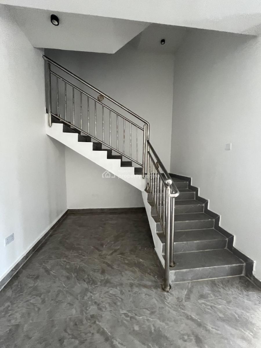 Luxury Spacious New 4bed with Bq ,stable Light in Scrd Est, Abraham Adesanya, Ajah, Lagos, Terraced Duplex for Rent