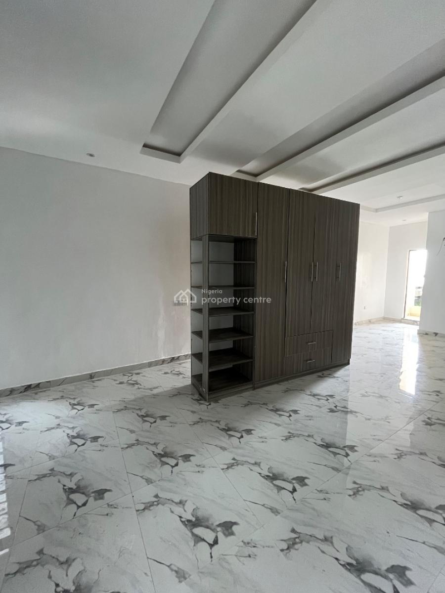Luxury Spacious New 4bed with Bq ,stable Light in Scrd Est, Abraham Adesanya, Ajah, Lagos, Terraced Duplex for Rent