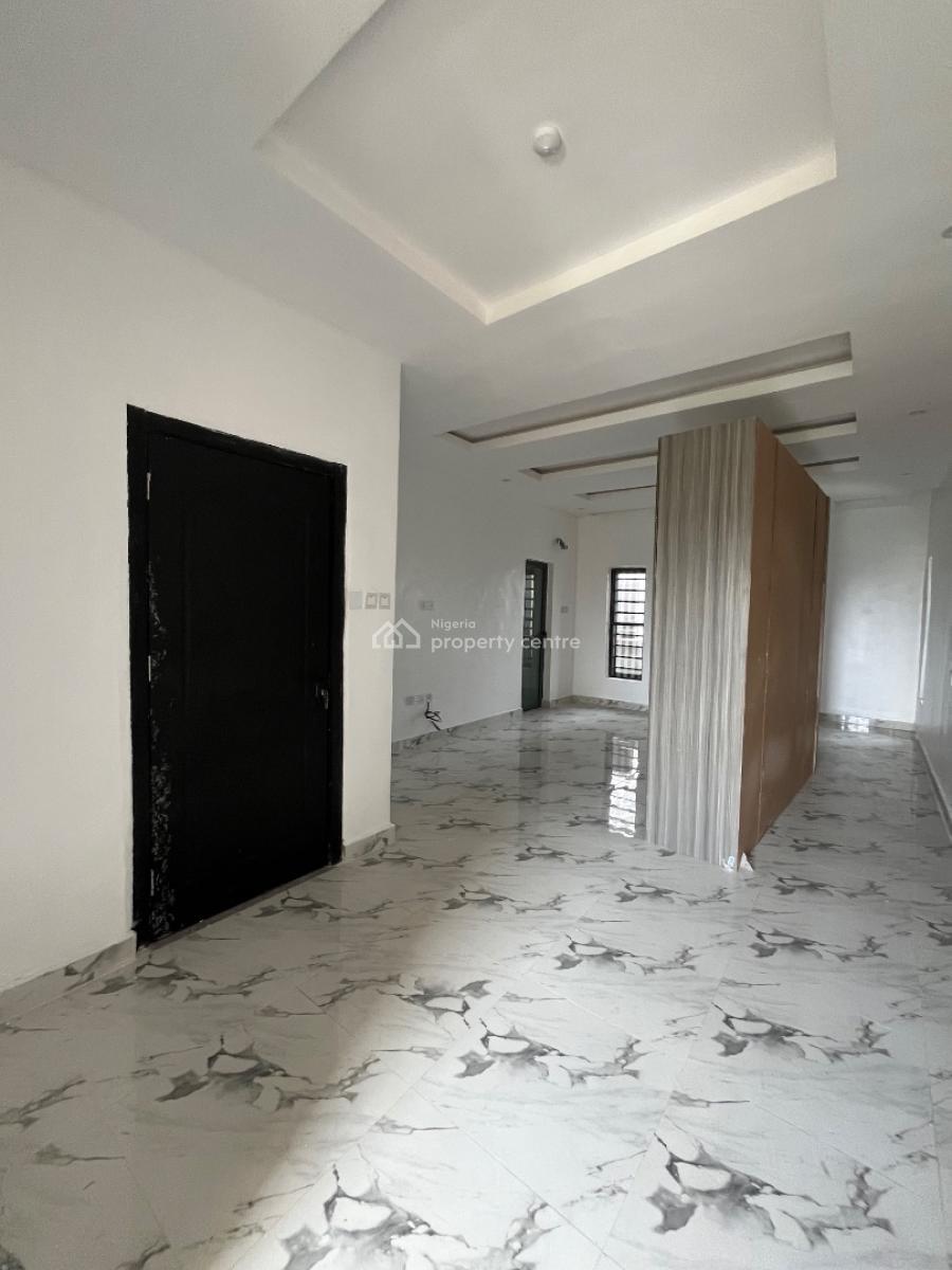 Luxury Spacious New 4bed with Bq ,stable Light in Scrd Est, Abraham Adesanya, Ajah, Lagos, Terraced Duplex for Rent