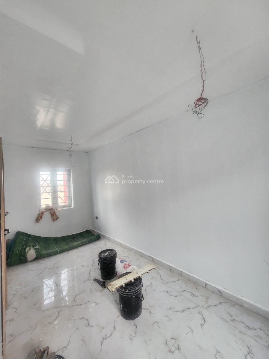 Luxury 3 Bedroom Flat, Off Adekunle Kuye, Surulere, Lagos, Flat / Apartment for Rent