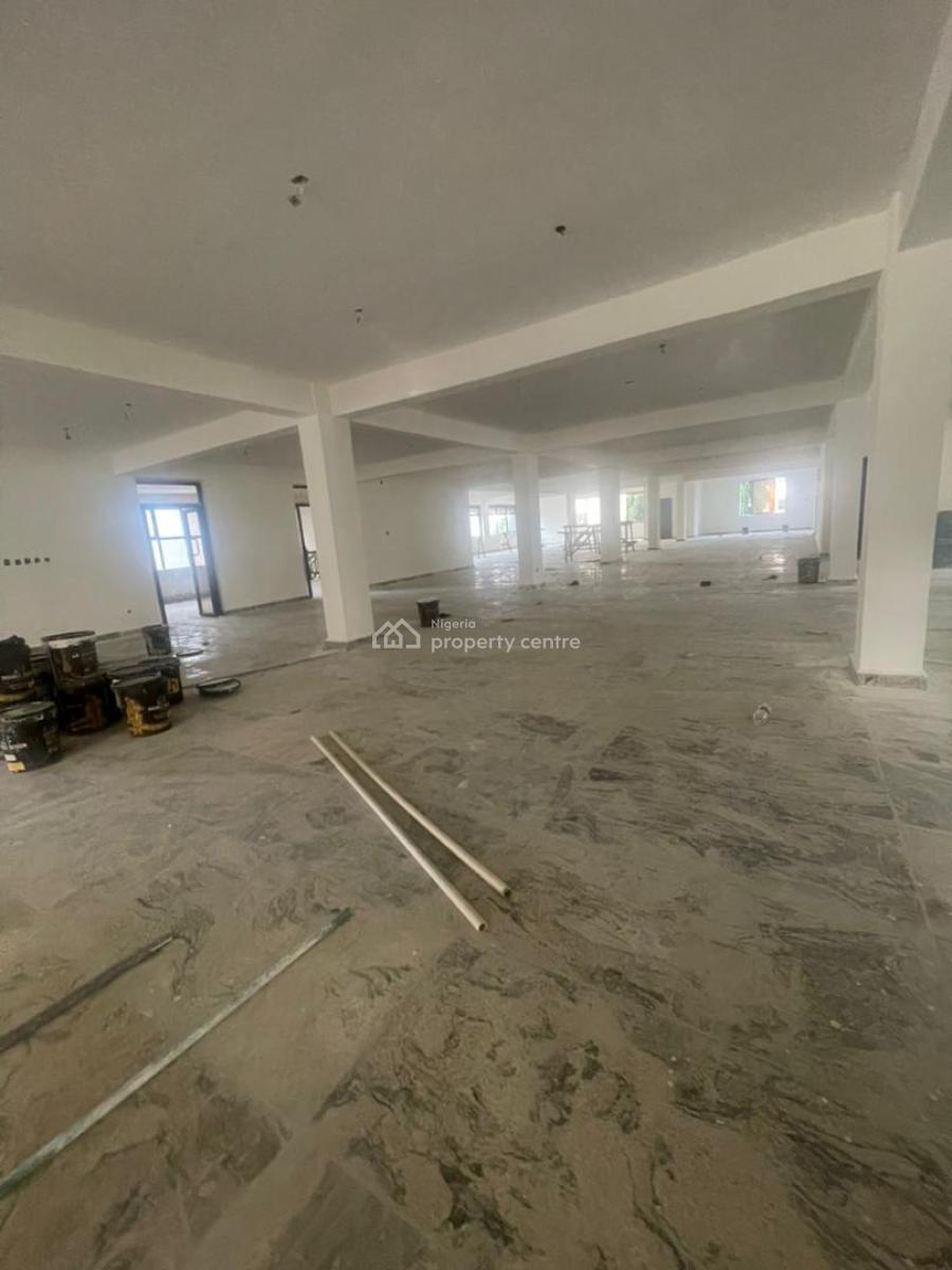 450sqms on The Ground Floor with 5 Toilets at a Very Strategic Location, Area 11, Garki, Abuja, Office Space for Rent