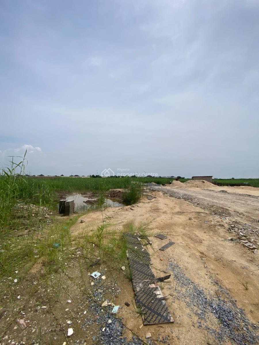 600sqm of Land in a Gated Estate, Chevron, Lekki, Lagos, Residential Land for Sale