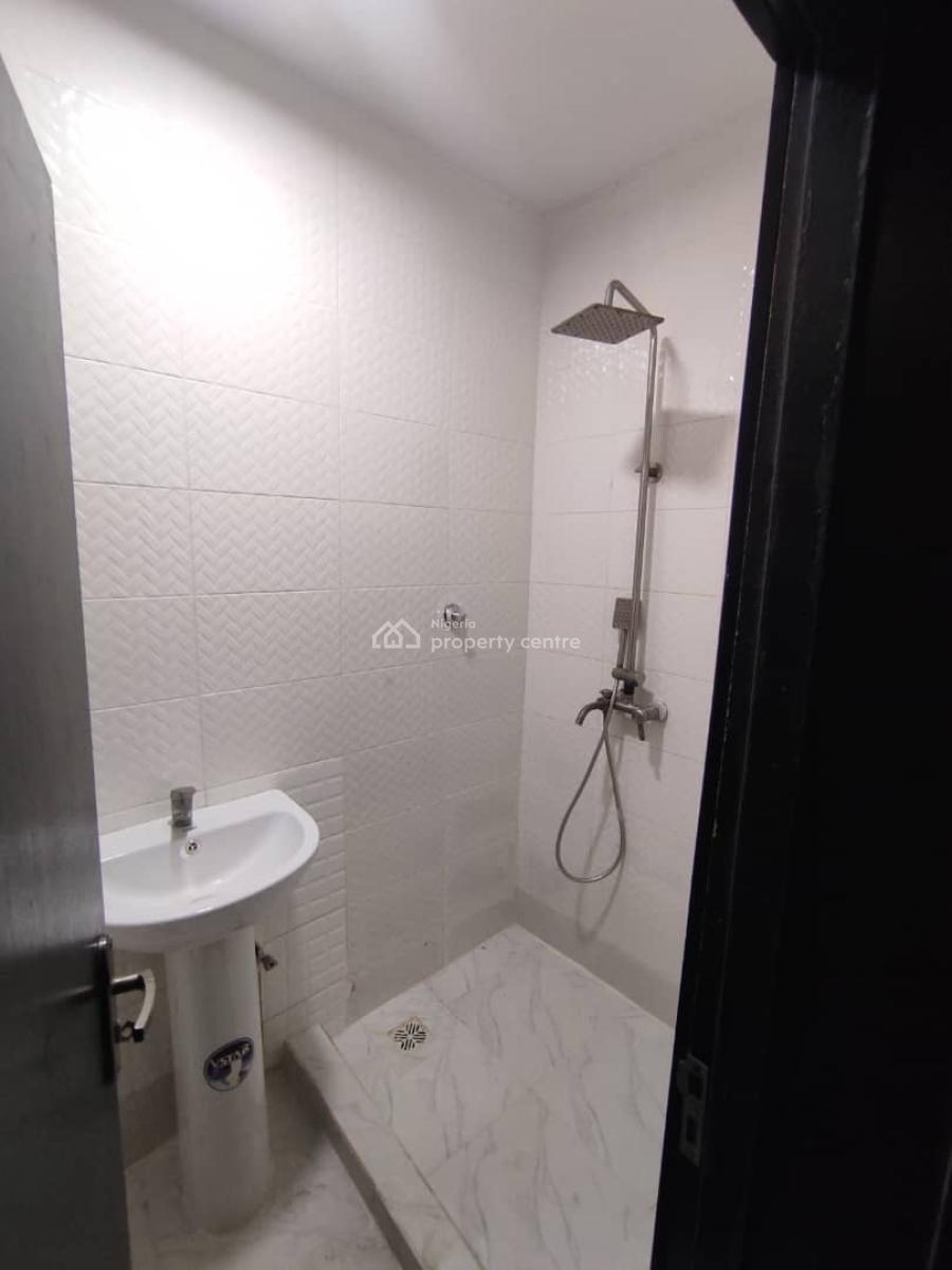 Single Room Shared Apartment, Osapa London, Osapa, Lekki, Lagos, Self Contain (single Rooms) for Rent