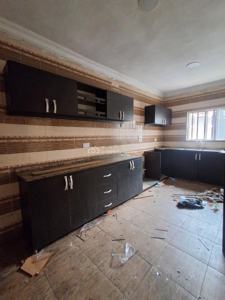 3bedroom Flat Upstairs, in an Estate, Badore, Ajah, Lagos, House for Rent