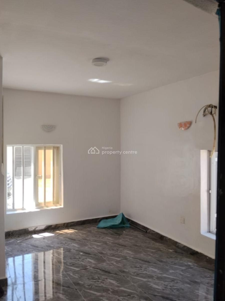a Newly Renovated 2 Bedroom Flat, Bogije, Ibeju Lekki, Lagos, Flat / Apartment for Rent