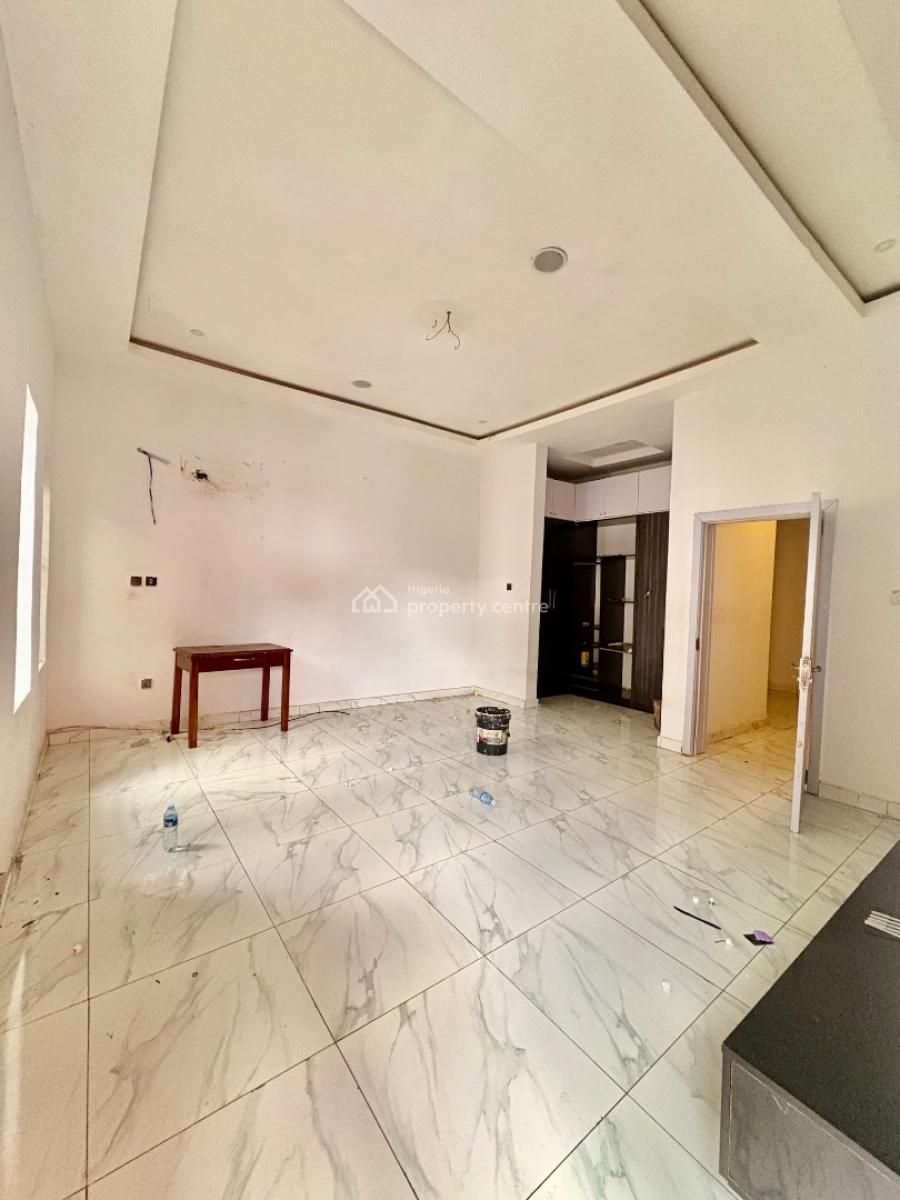 Luxury Masters Bedroom in Elite, Secure Estate, Lekki Conservation Road, Opposite Chevron, Lekki, Lagos, Flat / Apartment for Rent