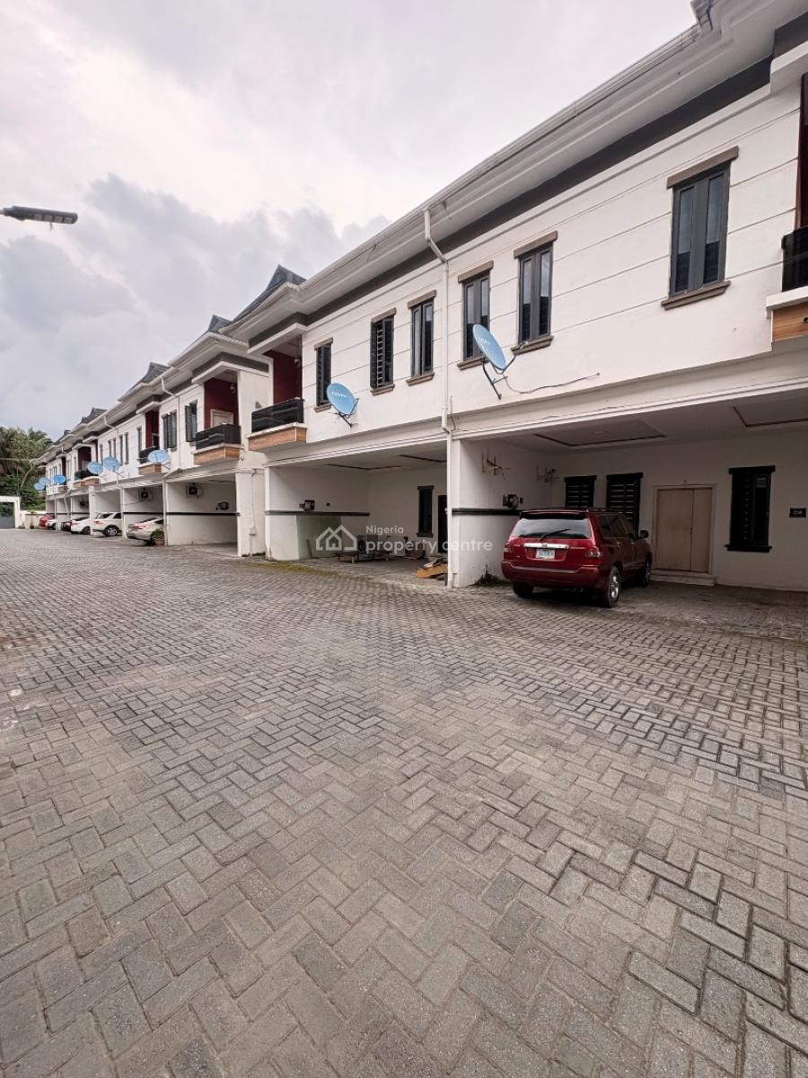 Luxury Masters Bedroom in Elite, Secure Estate, Lekki Conservation Road, Opposite Chevron, Lekki, Lagos, Flat / Apartment for Rent
