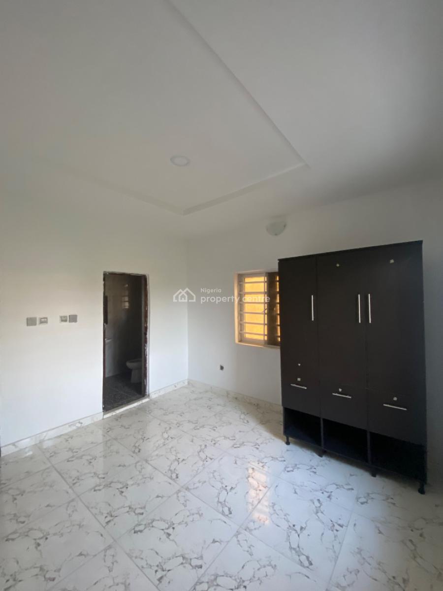 Spacious One Bedroom Apartment in a Serene Environment, Peaceland Area Ogombo Ajah, Ajah, Lagos, Mini Flat (room and Parlour) for Rent