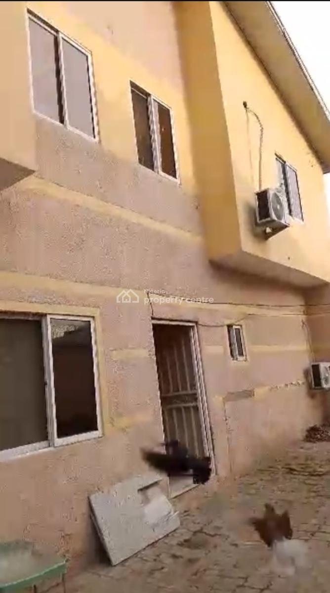 4 Bedrooms Semi-detached Duplex with 2 Bedrooms Bq, Gwarinpa, Abuja, Semi-detached Duplex for Sale
