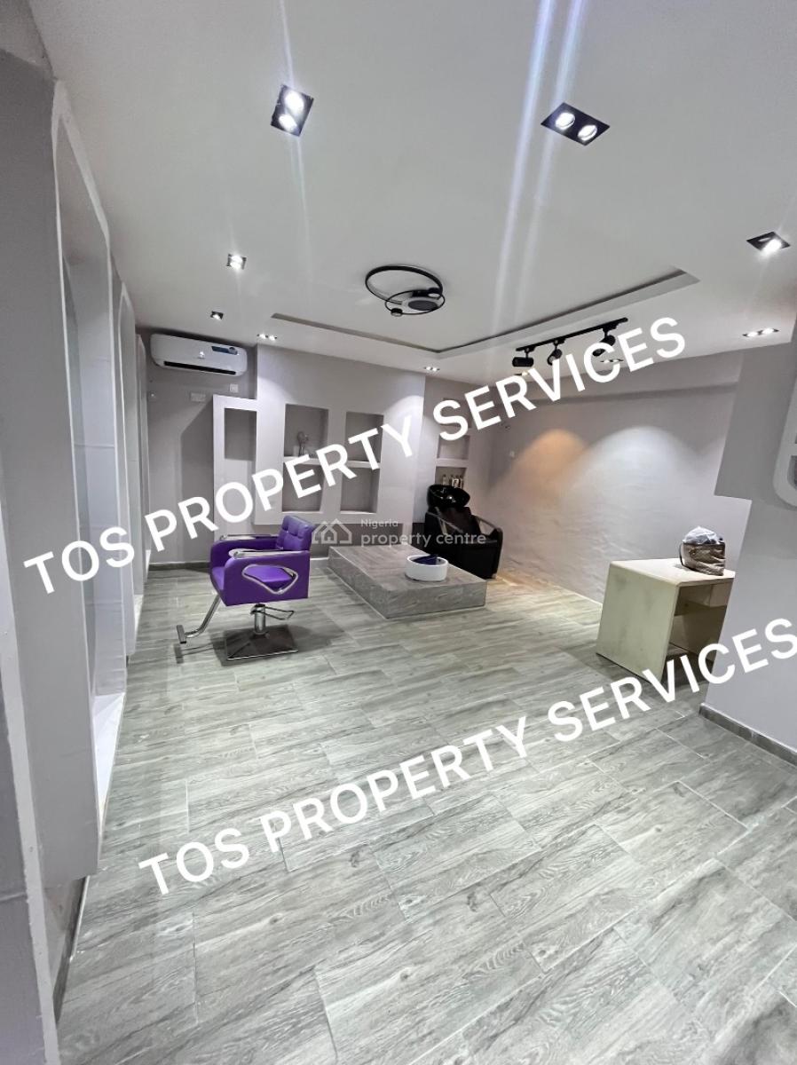 Beautifully Furnished Salon Space, Lekki Phase 1, Lekki Phase 1, Lekki, Lagos, Warehouse for Rent