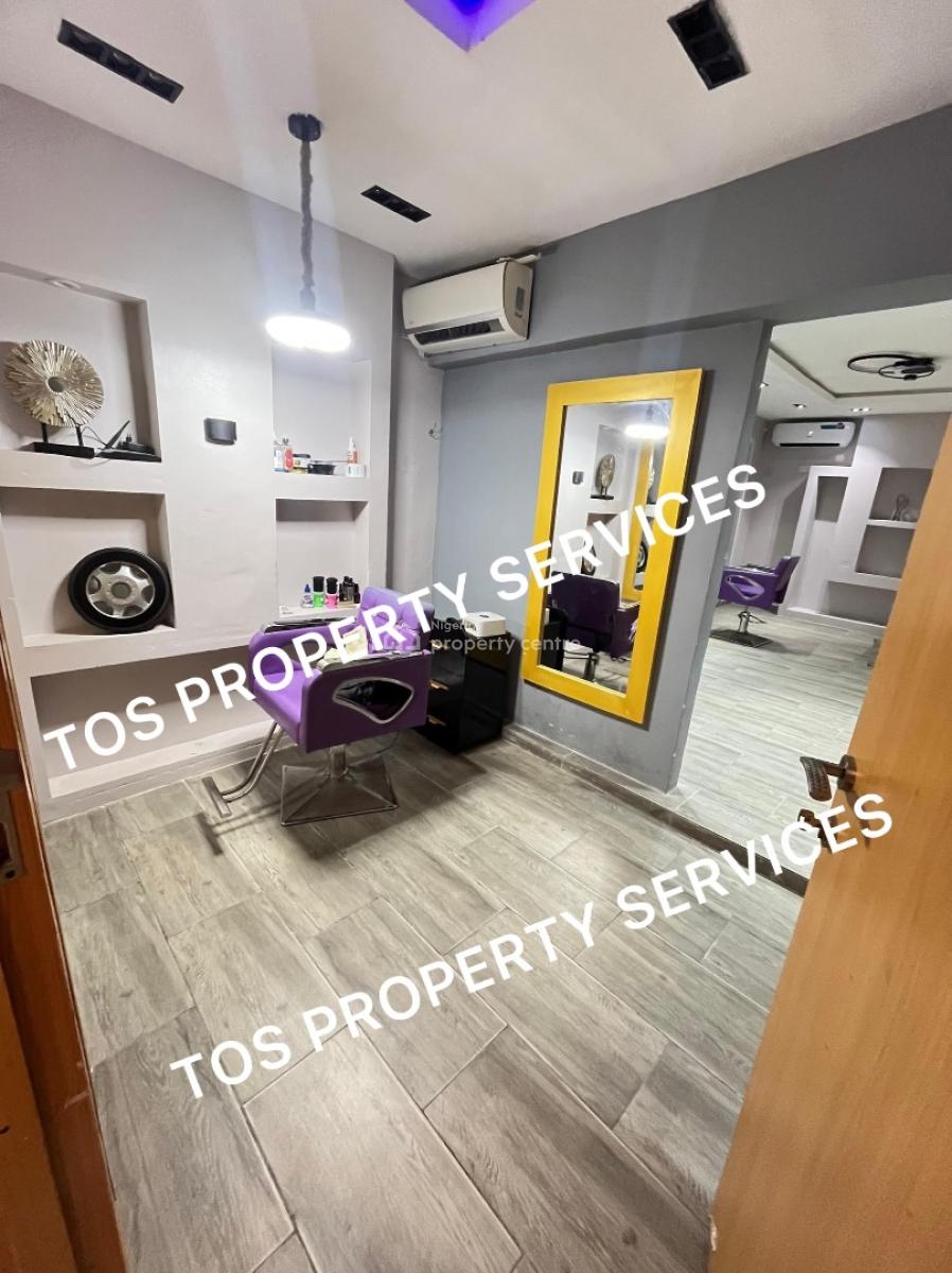 Beautifully Furnished Salon Space, Lekki Phase 1, Lekki Phase 1, Lekki, Lagos, Warehouse for Rent