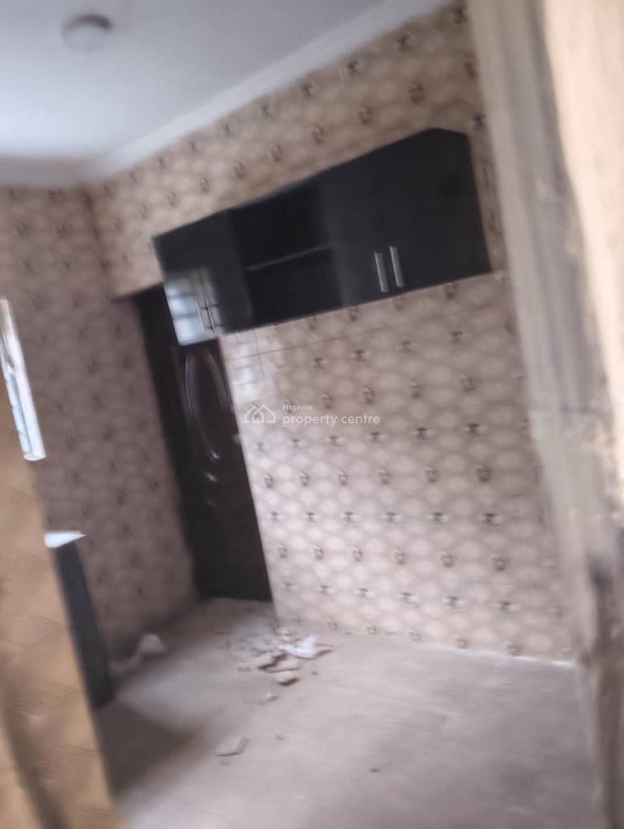 Luxury Room and Parlor Self Contained, Ofin Estate, Igbogbo, Ikorodu, Lagos, Flat / Apartment for Rent