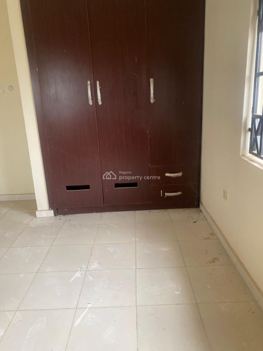 Spacious 1 Bedroom Flat, Unilag Estate, Gra Phase 1, Magodo, Lagos, Mini Flat (room and Parlour) for Sale