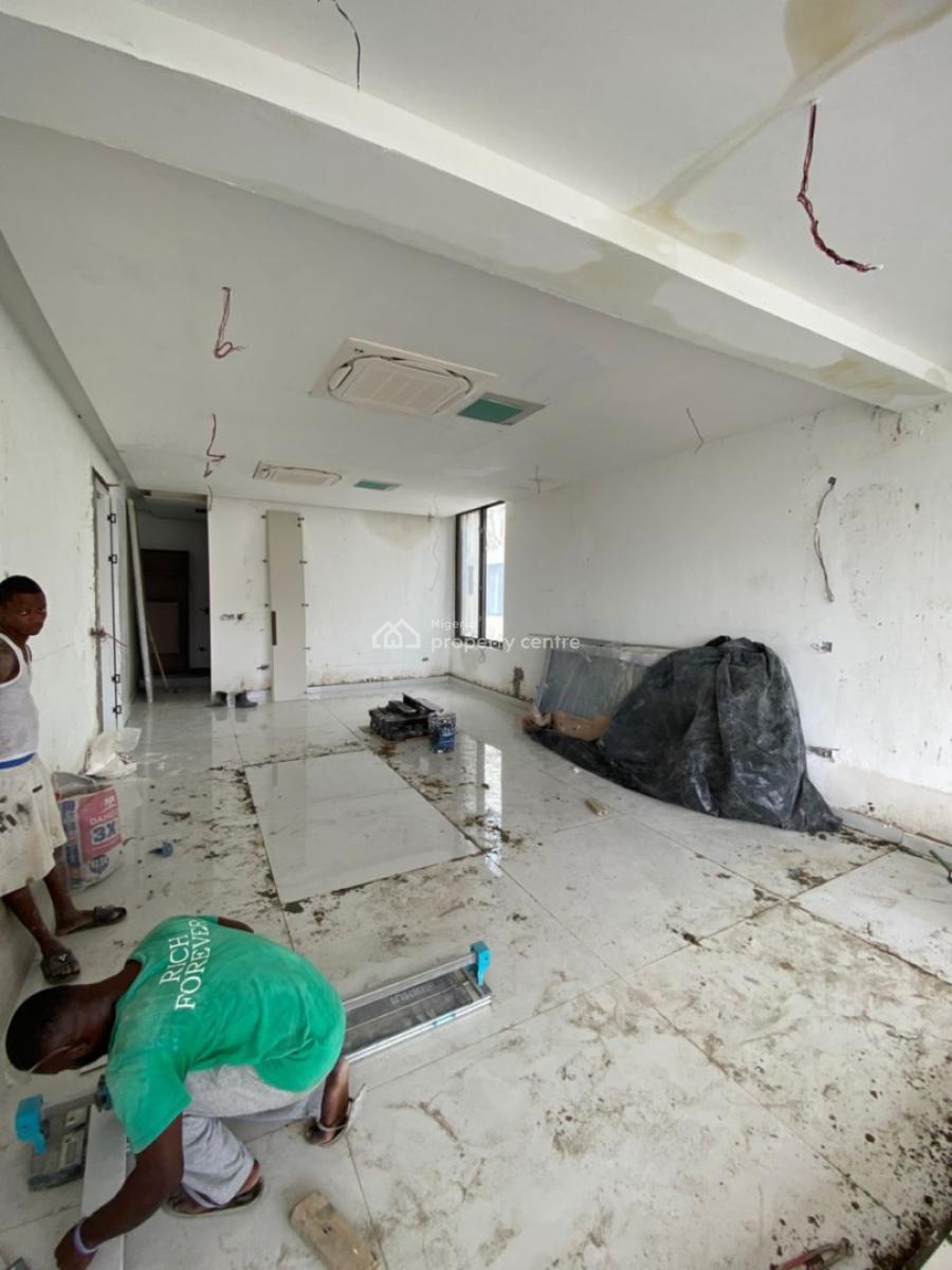 5 Bedroom Luxury Home with Swimming Pool and 2 Bq, Banana Island, Ikoyi, Lagos, Detached Duplex for Sale