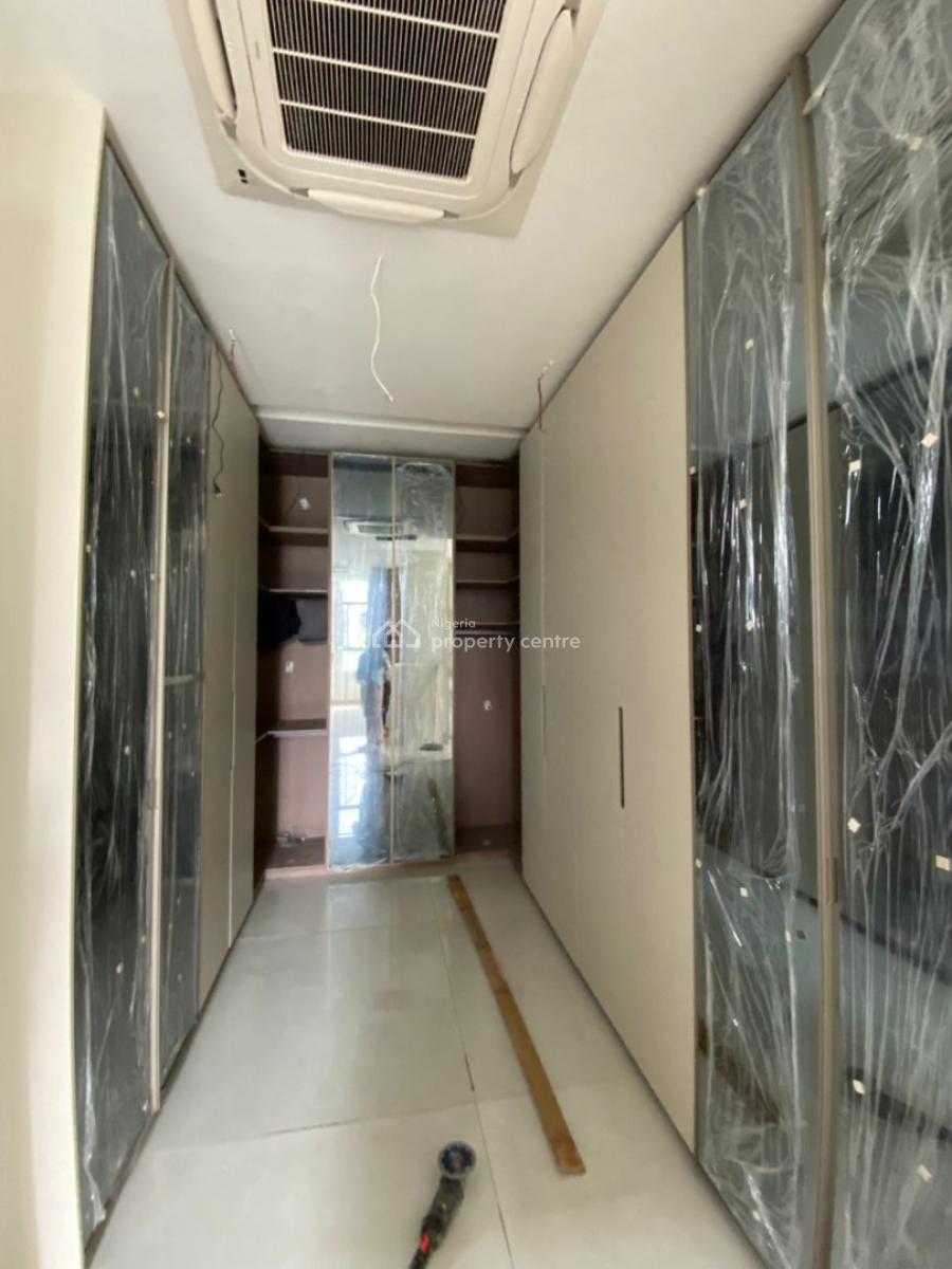 5 Bedroom Luxury Home with Swimming Pool and 2 Bq, Banana Island, Ikoyi, Lagos, Detached Duplex for Sale