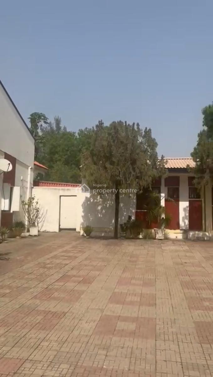 5 Bedroom Bungalow Sitting on 1400sqm of a Residential Land, Maitama District, Abuja, Residential Land for Sale