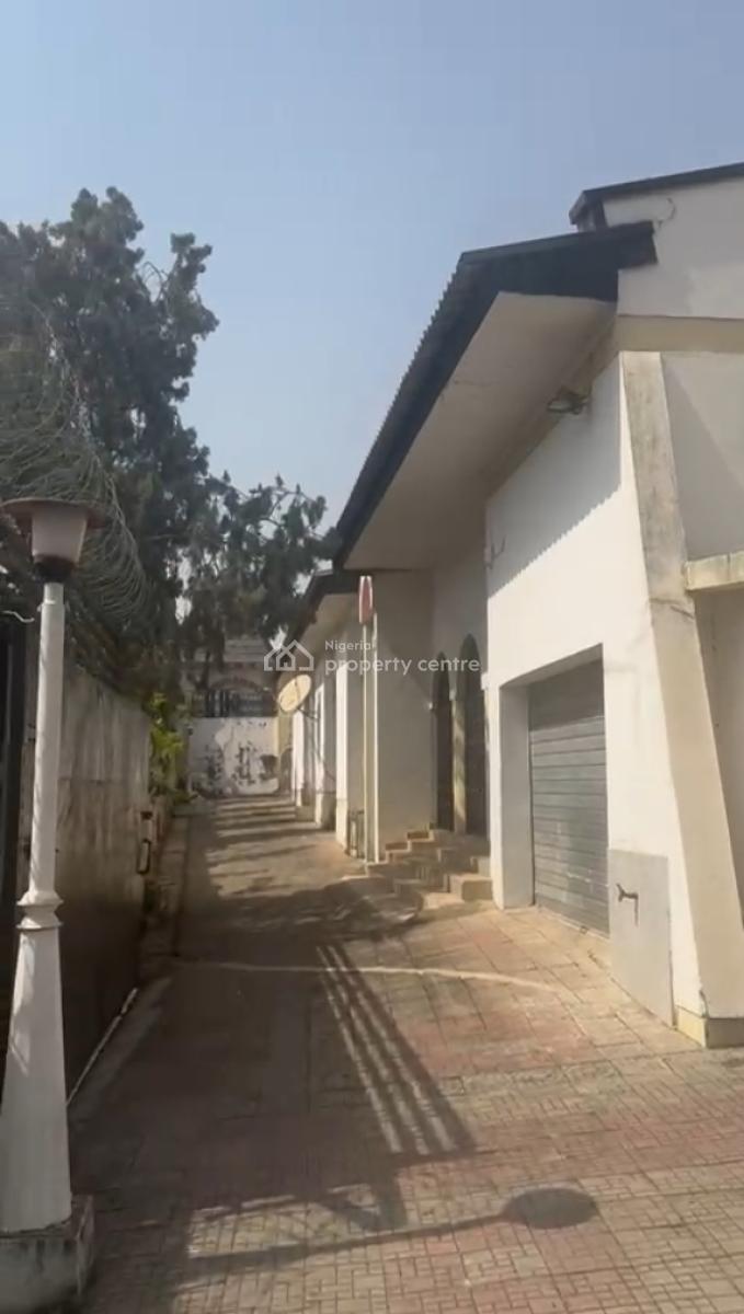 5 Bedroom Bungalow Sitting on 1400sqm of a Residential Land, Maitama District, Abuja, Residential Land for Sale