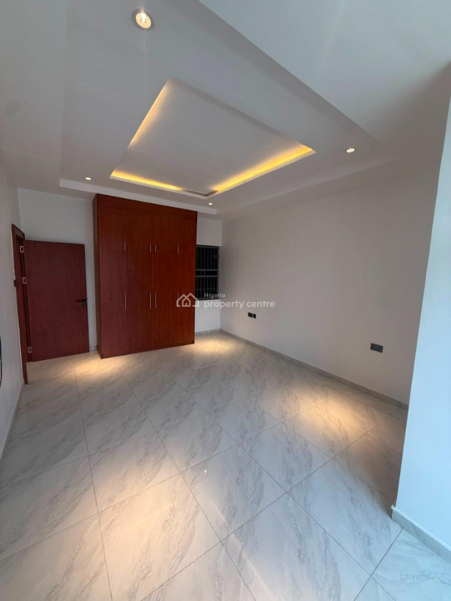 a Newly Built 4 Bedrooms Terrace Dublex with 2 Living Rooms & Bq, Guzape, Guzape District, Abuja, Terraced Duplex for Rent