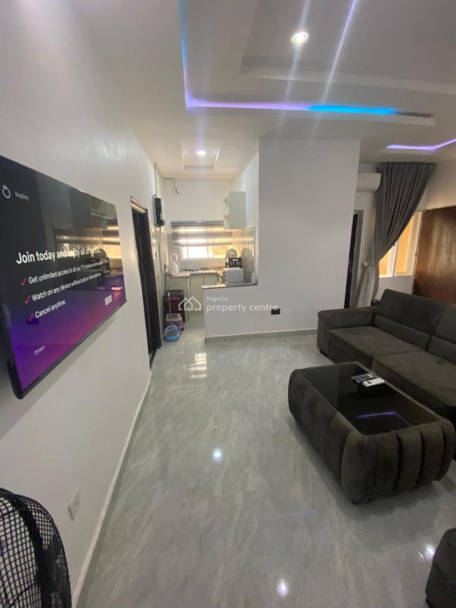 Furnished 1 Bedroom on The 2nd  Floor, Katampe, Katampe (main), Katampe, Abuja, Flat / Apartment for Rent