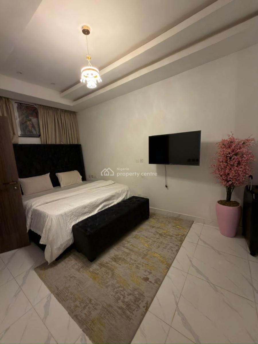 Luxury and Furnished 2bedroom with 24hrs Power Supply on 2nd Floor, Babalola Garden Freedom Way, Ikate, Lekki, Lagos, Flat / Apartment for Rent