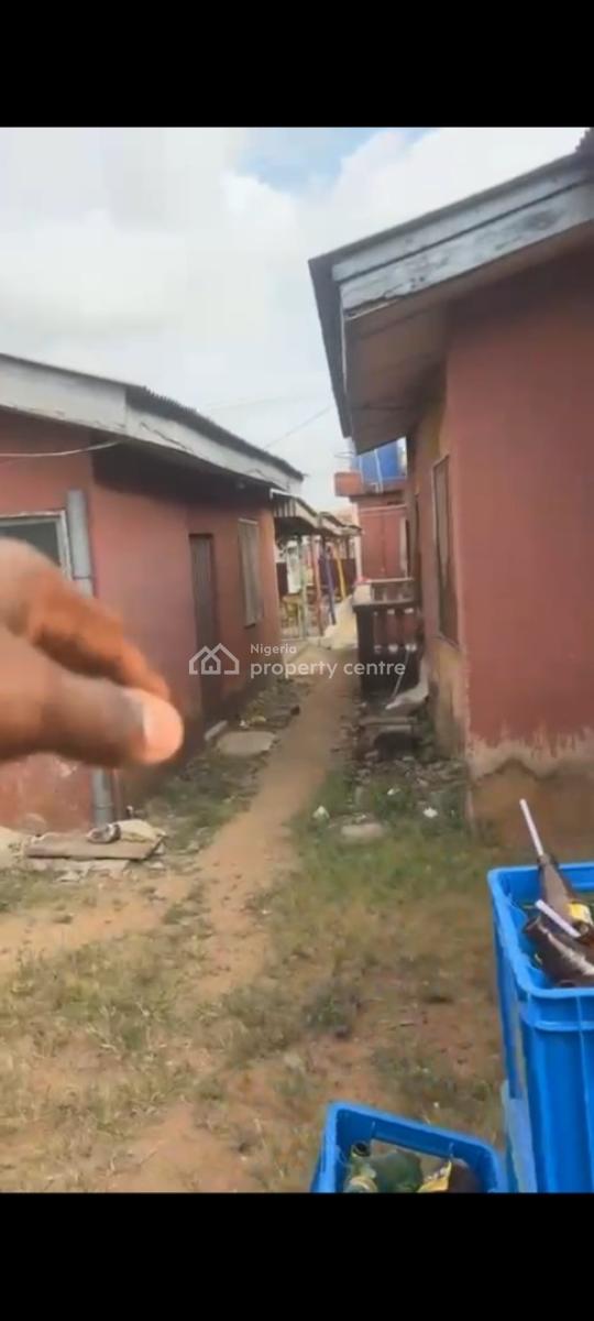 Property with of Several Structures, Ota Road, Sango Ota, Ogun, House for Sale