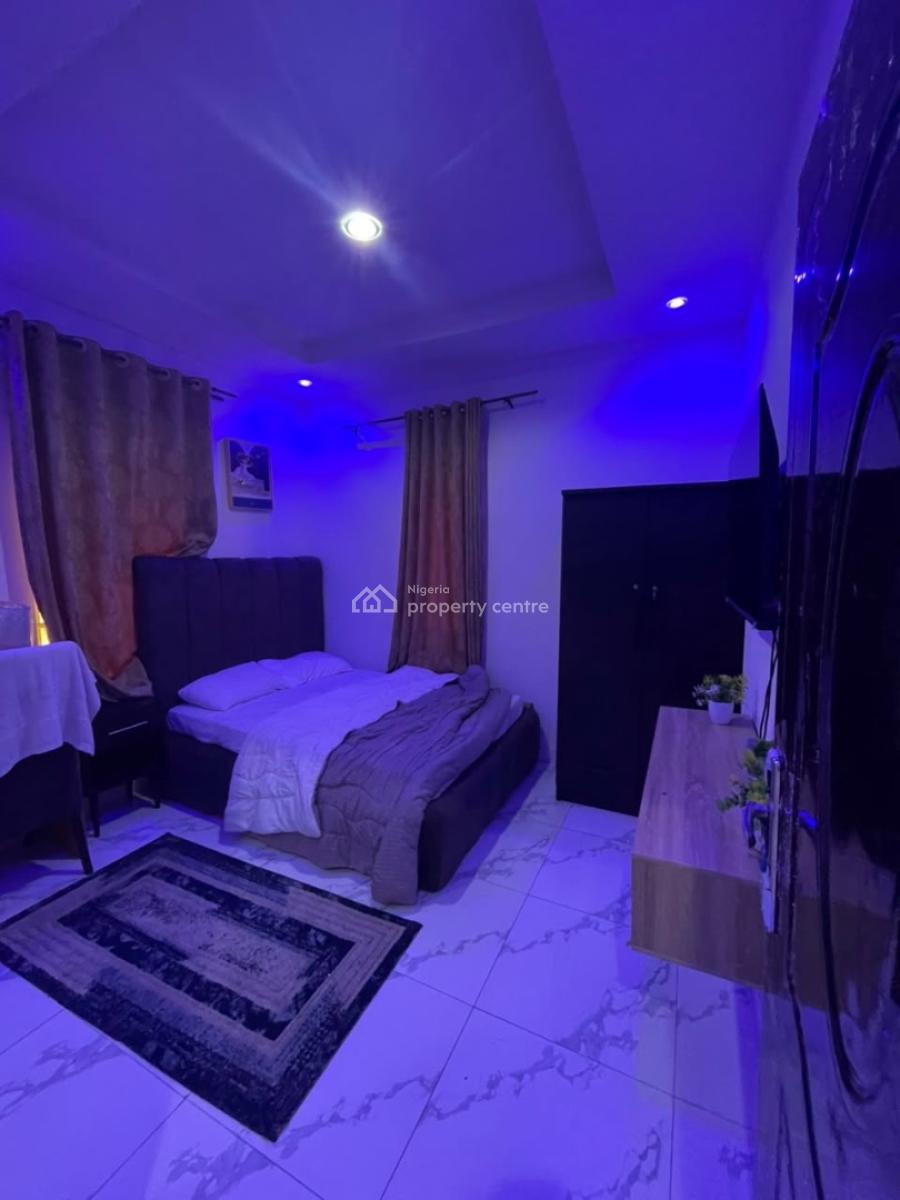 Luxury 1bed with 24hrs Light(solar) Upstairs in Scrd Est, Thera Anex, Ajah, Lagos, Mini Flat (room and Parlour) for Rent