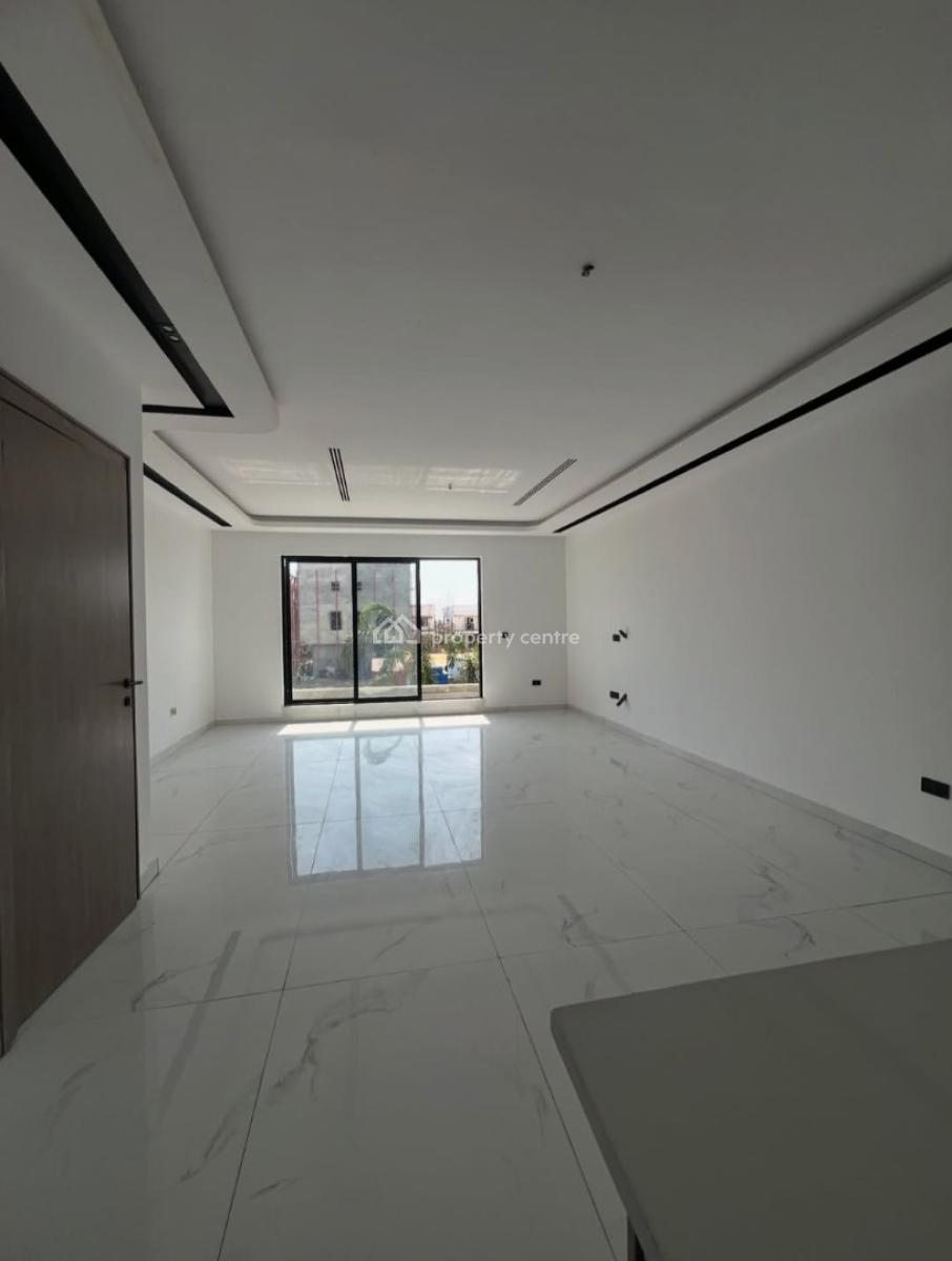 New and Serviced with 24/7 Power Supply Well-finished 2 Bedroom En-sui, Lekki Phase 1, Lekki, Lagos, Flat / Apartment for Rent