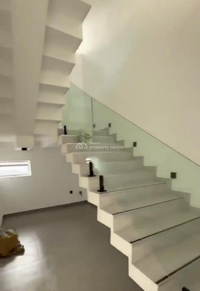 3 Bedroom Terrace Duplex, Phase 1, Lekki, Lagos, Terraced Duplex for Sale