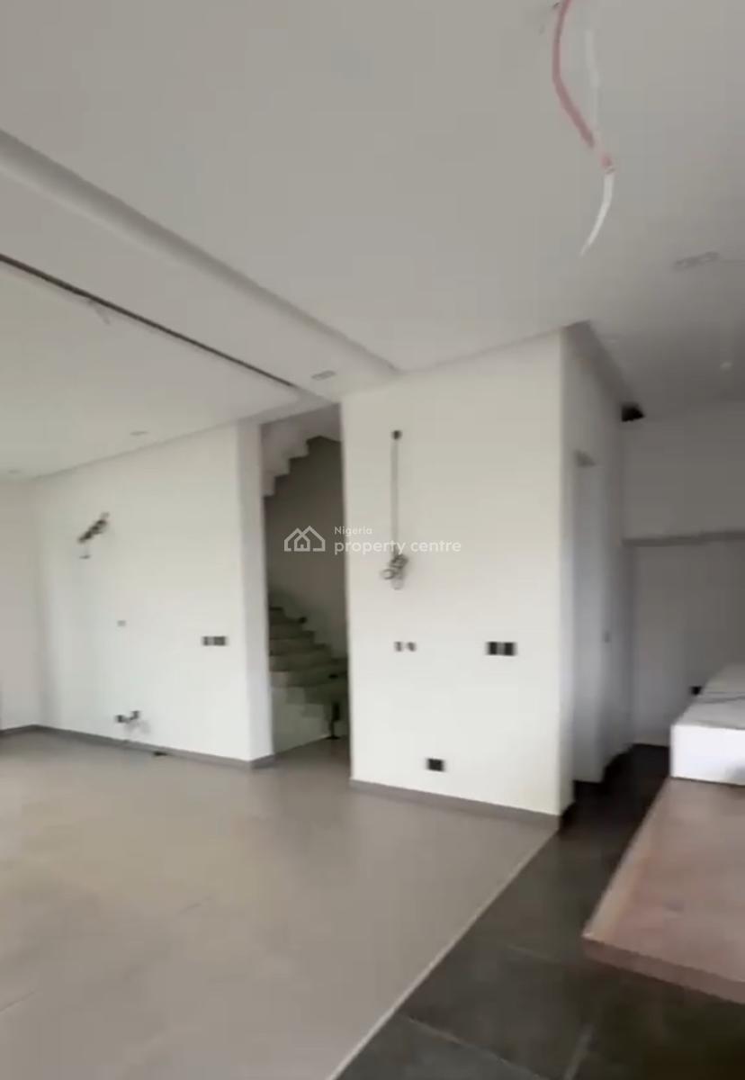 3 Bedroom Terrace Duplex, Phase 1, Lekki, Lagos, Terraced Duplex for Sale