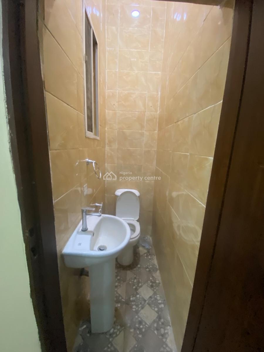 Spacious 4 Bedroom Terrace Duplex, Guzape Main, Guzape District, Abuja, Flat / Apartment for Rent