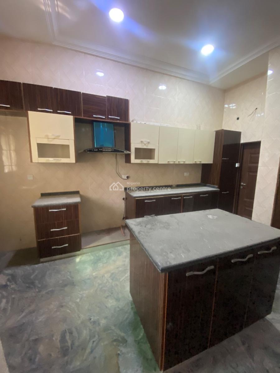 Spacious 4 Bedroom Terrace Duplex, Guzape Main, Guzape District, Abuja, Flat / Apartment for Rent