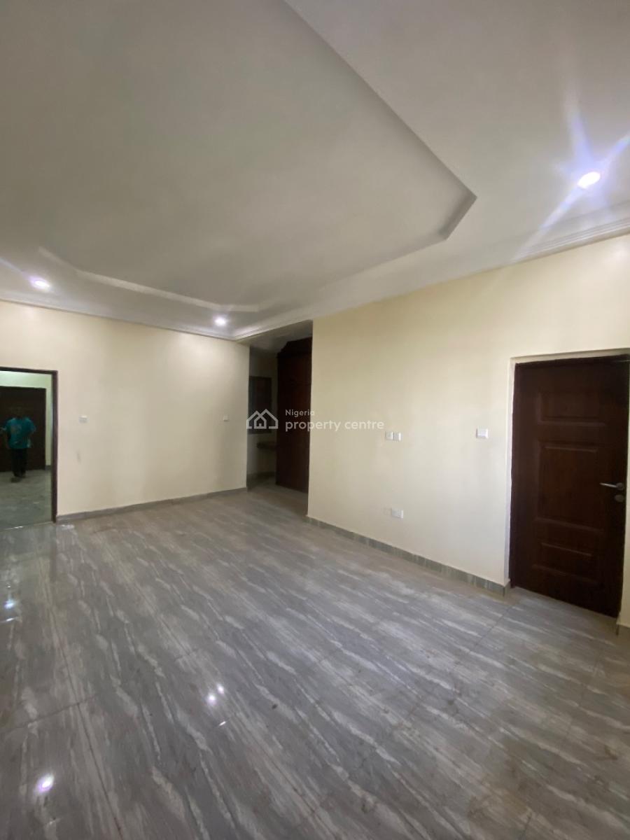Spacious 4 Bedroom Terrace Duplex, Guzape Main, Guzape District, Abuja, Flat / Apartment for Rent