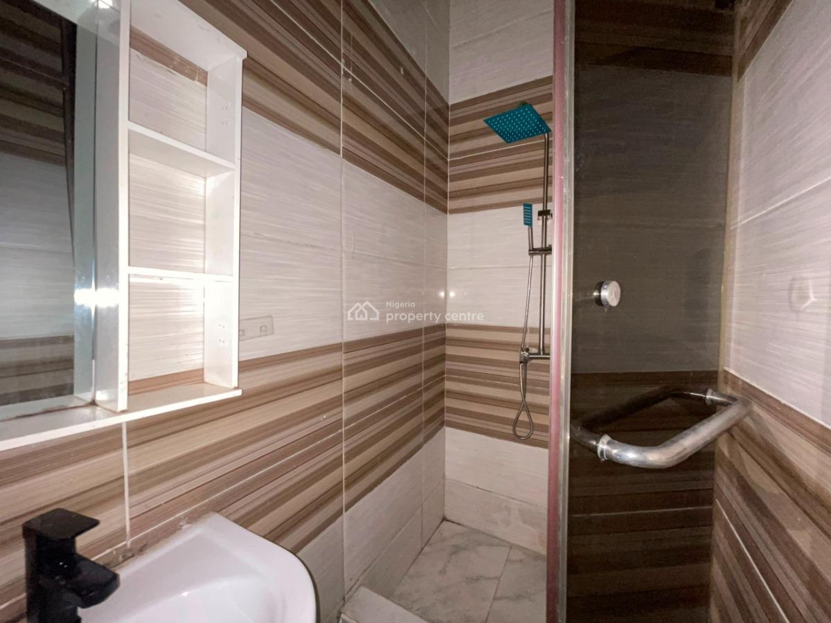 Modern Built Well Maintained 4 Bedrooms Semi Detached Duplex, Chevron Drive, Lekki, Lagos, Semi-detached Duplex for Rent