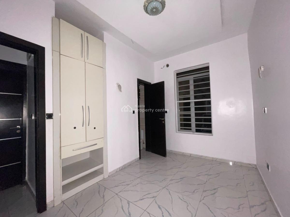 Modern Built Well Maintained 4 Bedrooms Semi Detached Duplex, Chevron Drive, Lekki, Lagos, Semi-detached Duplex for Rent