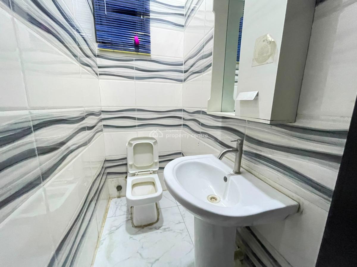 Modern Built Well Maintained 4 Bedrooms Semi Detached Duplex, Chevron Drive, Lekki, Lagos, Semi-detached Duplex for Rent